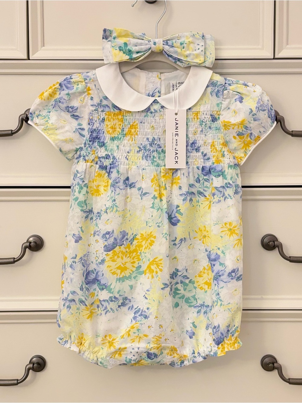 NWT Janie and Jack Charlotte Smocked Floral Romper & Bow Headband 18-24 Months